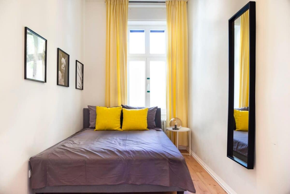 Central Apartment Berlin Extérieur photo